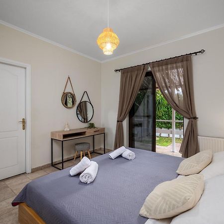 Villa Palmeras Soroni Extérieur photo